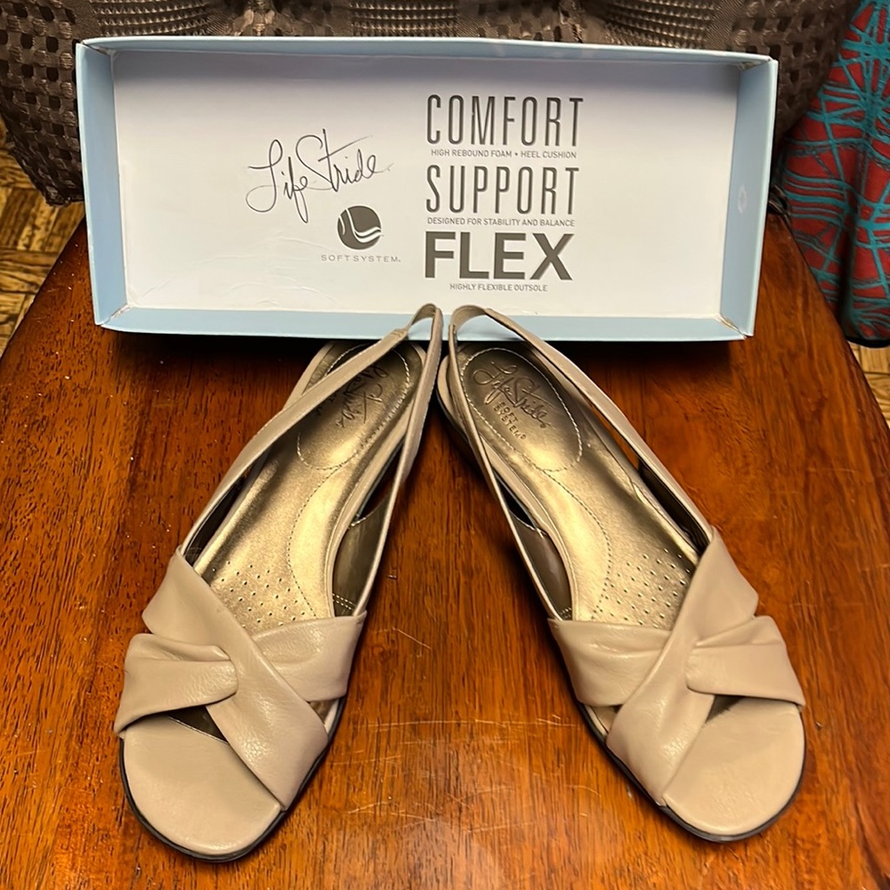 New Low Wedge Ladies Sandals Tan